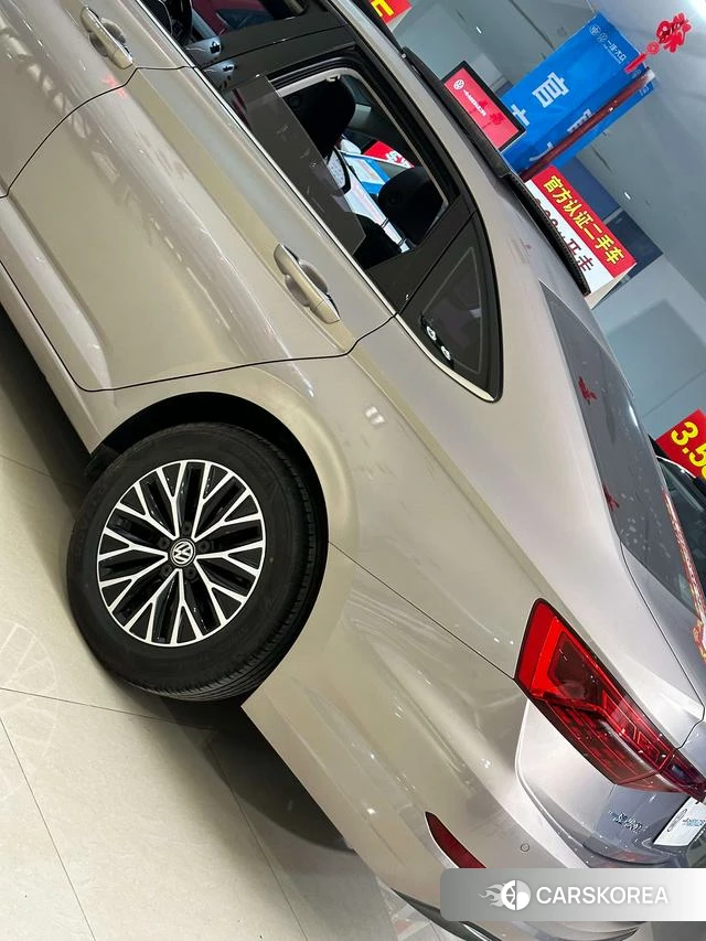 Volkswagen Sagitar id 4253347 из Китая 34