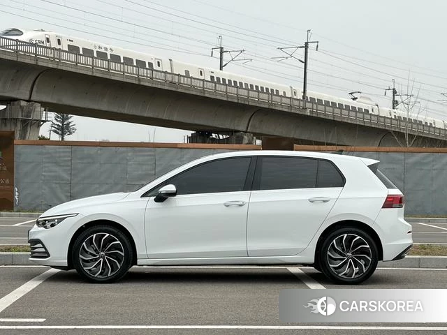 Volkswagen Golf id 4209823 из Китая 16