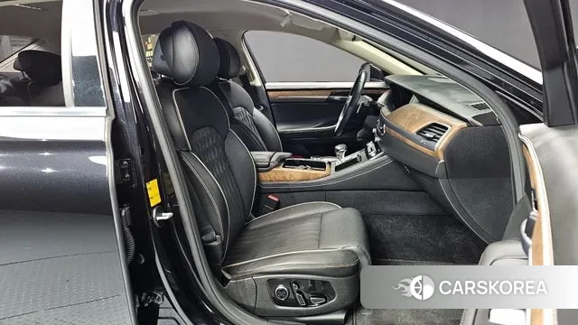 Genesis G90 id 3439095 из Кореи 20