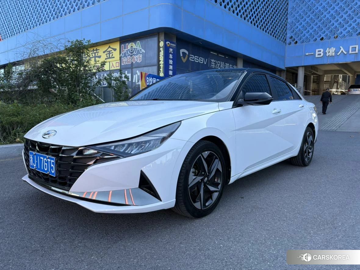 Hyundai Elantra id 4426848 из Китая 18