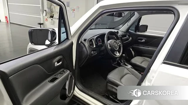 Jeep Renegade id 3036514 из Кореи 20