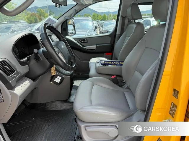 Hyundai The New Grand Starex id 4535472 из Кореи 20