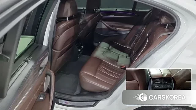 BMW 5 Series (G30) id 3329926 из Кореи 17