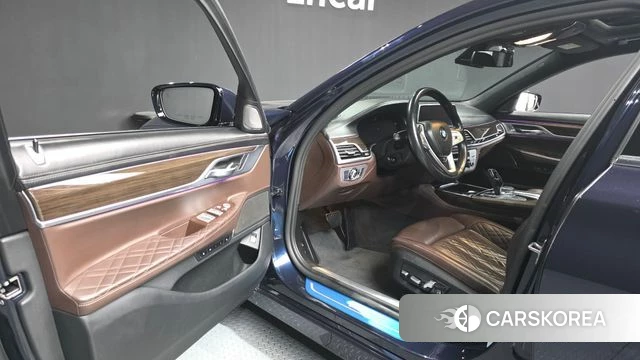 BMW 7 Series (G11) id 4496452 из Кореи 34