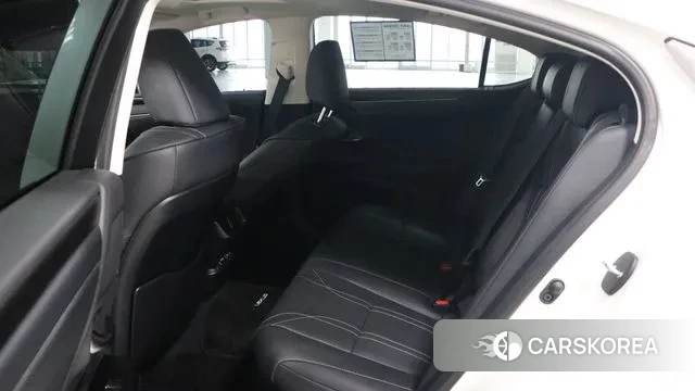 Lexus ES300h 7th generation id 3082271 из Кореи 17