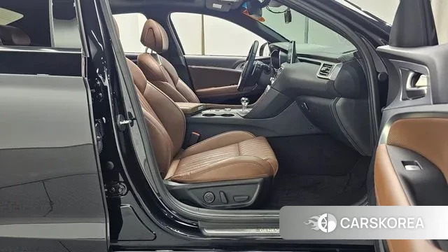 Genesis G70 id 2981396 из Кореи 20
