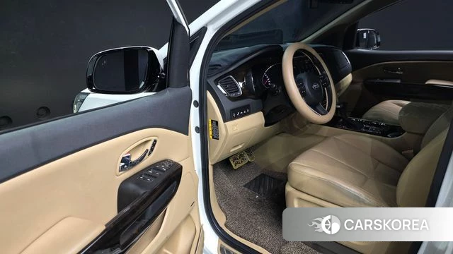 Kia The New Carnival id 4693477 из Кореи 38