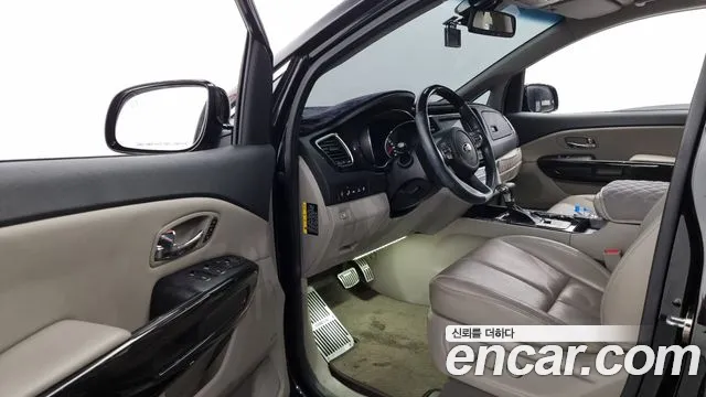 Kia The New Carnival id 2827496 из Кореи 20