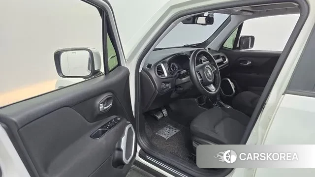 Jeep Renegade id 3765007 из Кореи 20