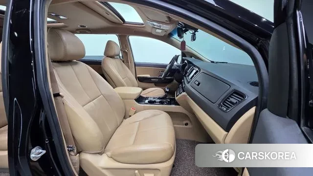 Kia The New Carnival id 3029181 из Кореи 20