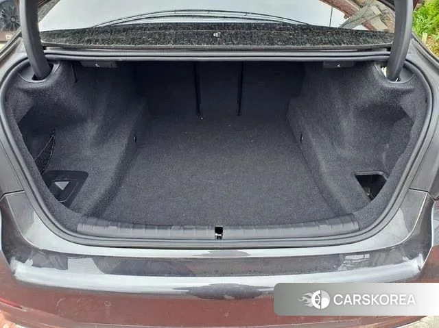 BMW 5 Series (G30) id 3965283 из Кореи 12