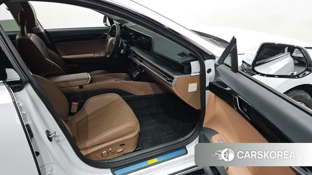 Hyundai Grandeur Hybrid (GN7) id 3633890 из Кореи 20