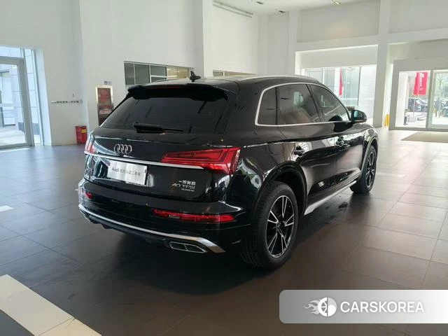 Audi Q5L id 4272014 из Китая 19
