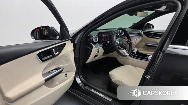 Mercedes-Benz C-Class W206 id 4550045 из Кореи 31