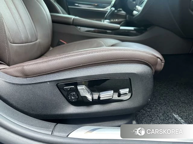 BMW 7 series id 4253865 из Китая 21