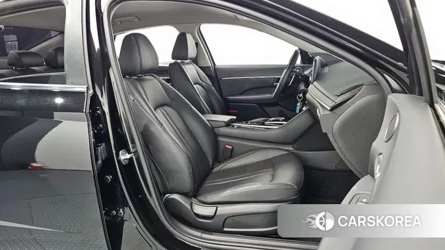 Hyundai Sonata (DN8) id 3356429 из Кореи 20