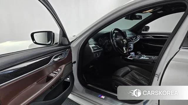 BMW 7 Series (G11) id 3429135 из Кореи 20