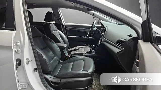 Hyundai The New Avante AD id 3754333 из Кореи 20