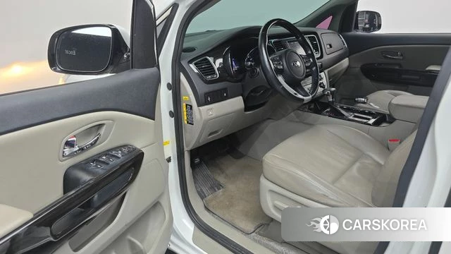 Kia The New Carnival id 4895389 из Кореи 20