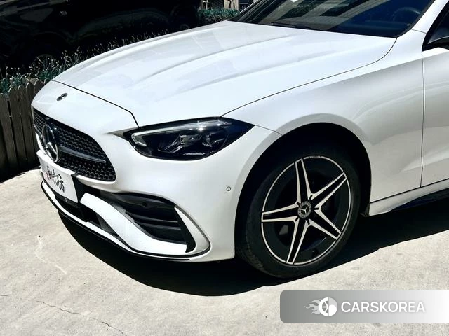 Mercedes-Benz Class C id 4257146 из Китая 18