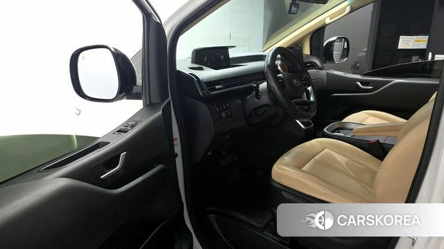 Hyundai Staria id 4223896 из Кореи 20