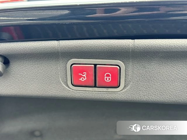 Mercedes-Benz Class C id 4212310 из Китая 18