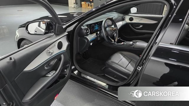 Mercedes-Benz E-Class W213 id 4651363 из Кореи 36