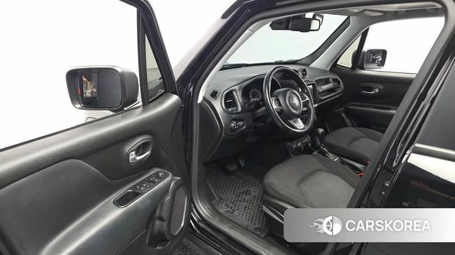 Jeep Renegade id 4295032 из Кореи 30