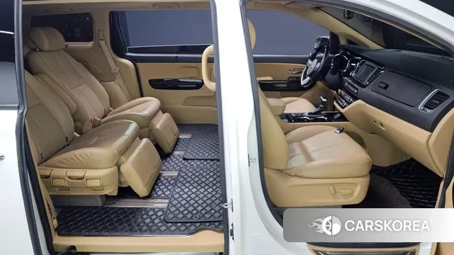 Kia The New Carnival id 3429378 из Кореи 20