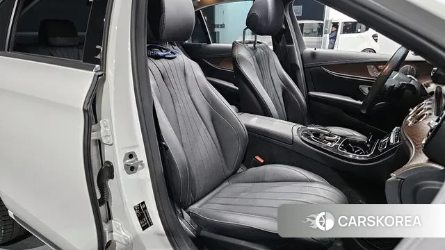 Mercedes-Benz E-Class W213 id 3587699 из Кореи 20
