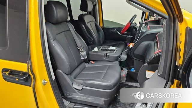 Hyundai Staria id 3817409 из Кореи 20