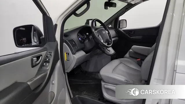 Hyundai The New Grand Starex id 2990851 из Кореи 20