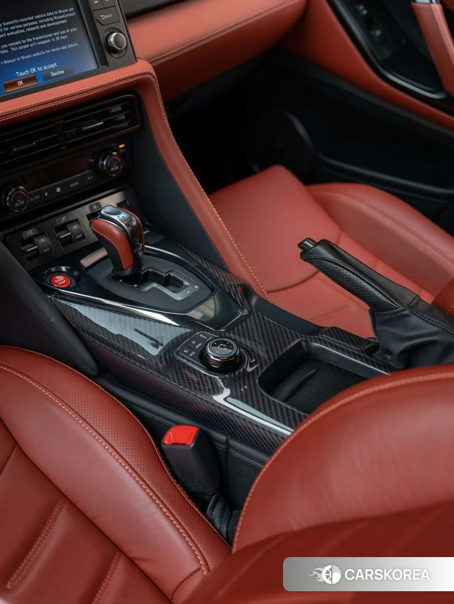 Nissan GT-R id 4239812 из Китая 20