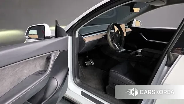 Tesla Model Y id 3295317 из Кореи 20