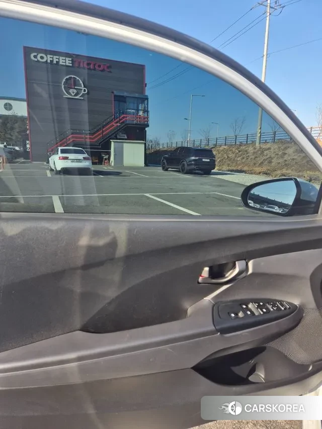 Hyundai Veloster (JS) id 3631167 из Кореи 19