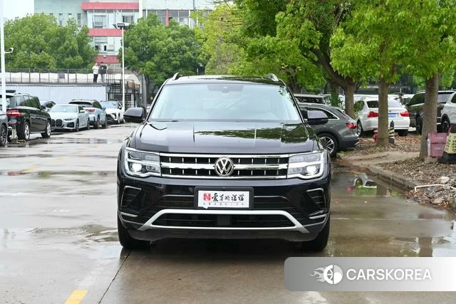 Volkswagen Tourang id 4359483 из Китая 18