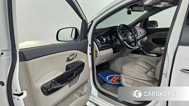 Kia The New Carnival id 3942197 из Кореи 20