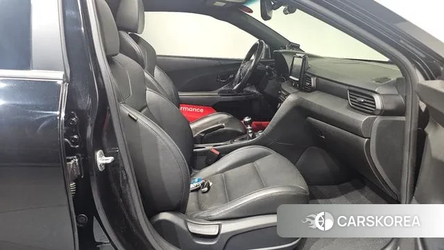 Hyundai Veloster (JS) id 3460093 из Кореи 20