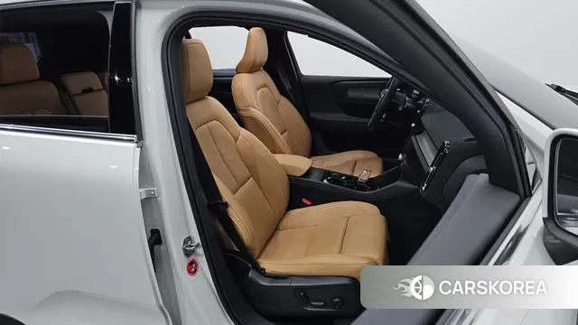 Volvo XC40 id 3771787 из Кореи 20