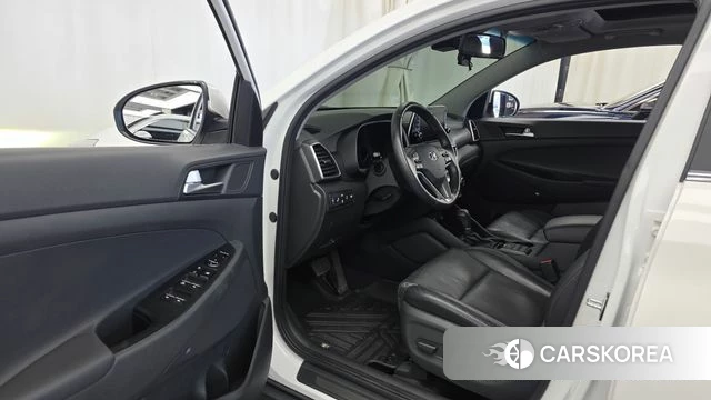 Hyundai All New Tucson id 4856367 из Кореи 33