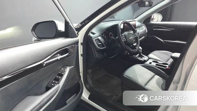 Kia Seltos id 4463744 из Кореи 20