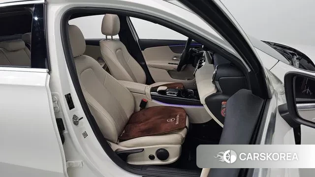 Mercedes-Benz A-Class W177 id 3489254 из Кореи 20