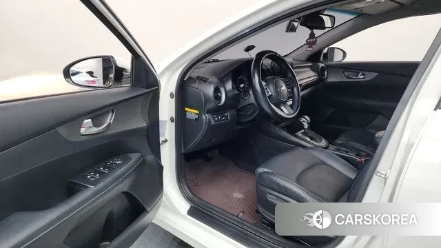 Kia Come New K3 id 3515149 из Кореи 20