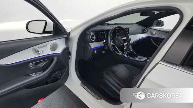 Mercedes-Benz E-Class W213 id 3478968 из Кореи 20
