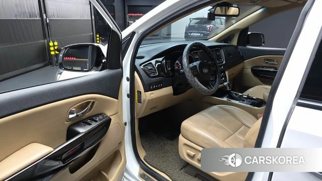 Kia The New Carnival id 4233156 из Кореи 31