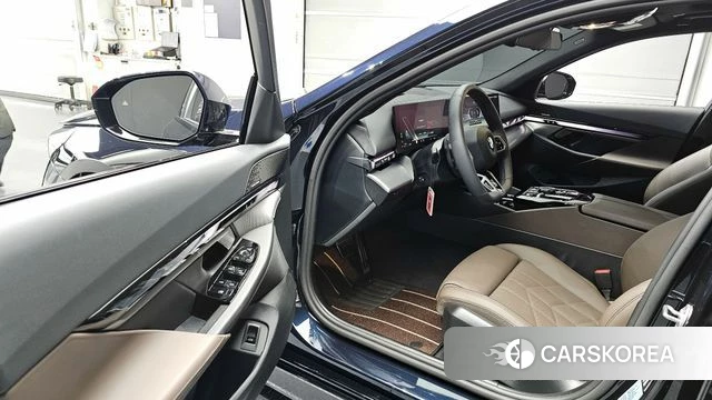 BMW 5 Series (G60) id 3921510 из Кореи 20