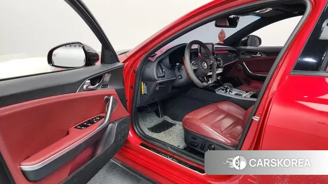 Kia Stinger id 3423579 из Кореи 20