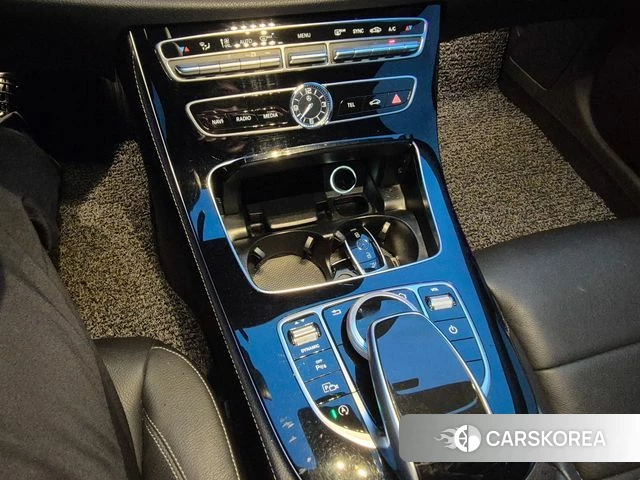 Mercedes-Benz E-Class W212 id 4406395 из Кореи 14