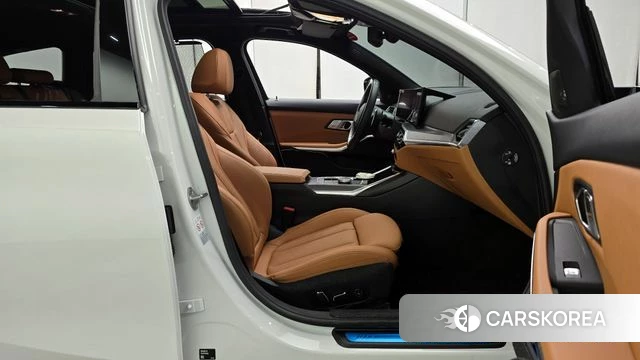 BMW 3 Series (G20) id 3786476 из Кореи 20