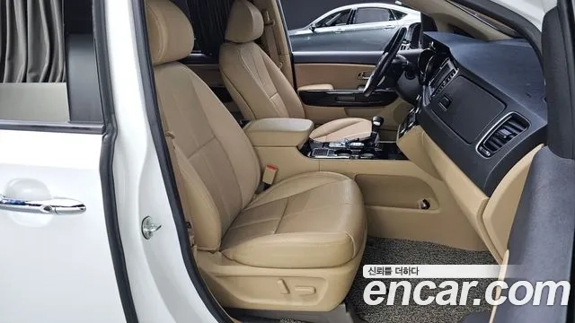 Kia The New Carnival id 2917599 из Кореи 20